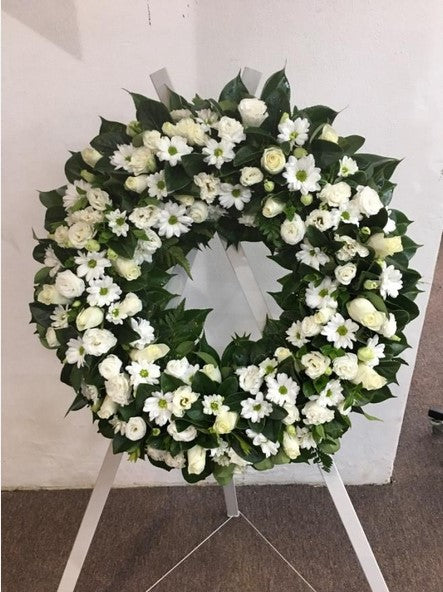 Key Considerations for Funeral Flower Delivery in Melbourne